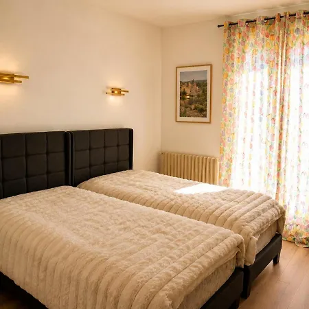 Charmante Maison Centre Historique A Pied Parking Prive Tatil Evi